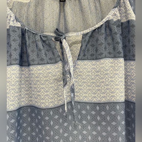 ✨✨Fred&David Women's Blouse✨✨ - Picture 3 of 6